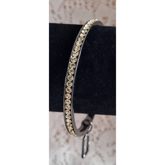 EUC Coach Bracelet Bangle Pave Crystal Lozenge Black 96416 - Picture 6 of 11